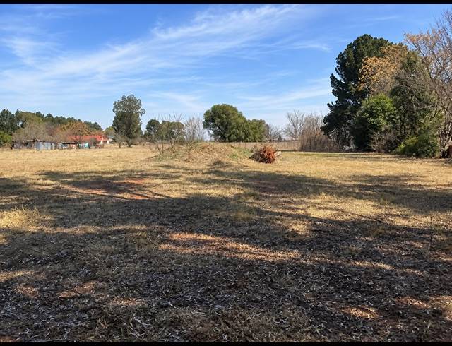 2,975M² VACANT LAND FOR SALE IN HENLEY ON KLIP